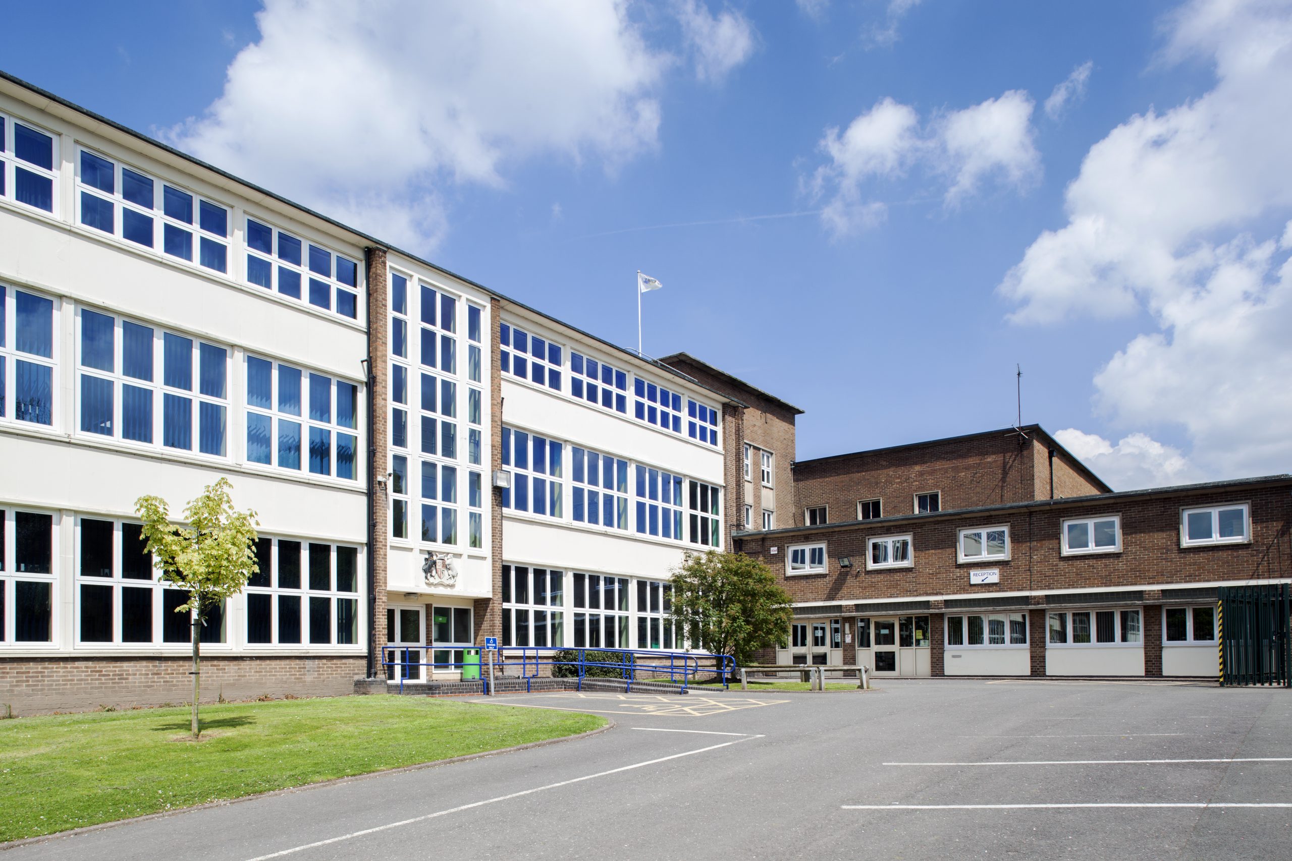 Eliminating Condensation and Mould with High-Performance Glazing